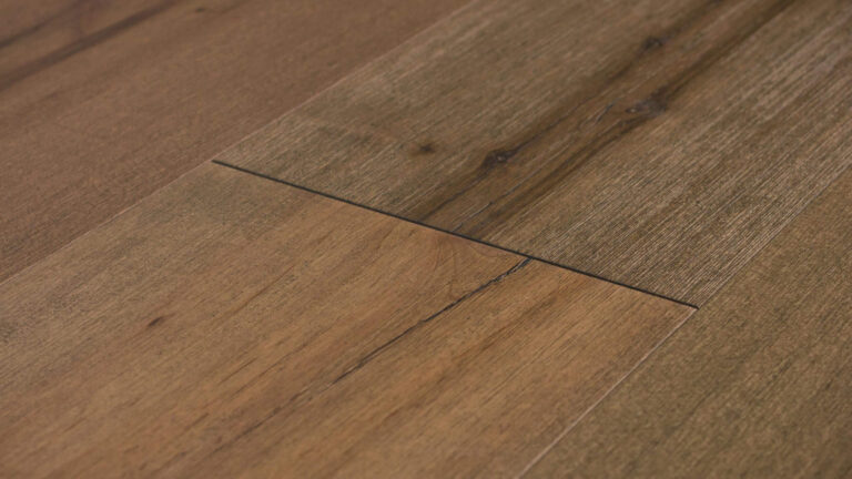 brushed-maple-lemur--kentwood-collection-plateau