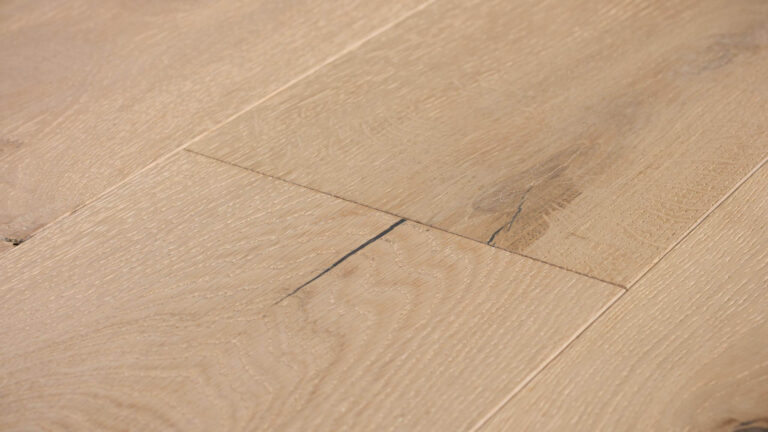 brushed-oak-north-shore-kentwood-collection-bohemia